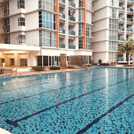 Ara Damansara Oasis Residence, Specious Home 4-8Pax, 8Min Subang Airport, 10Min Sunway Petaling Jaya Esterno foto